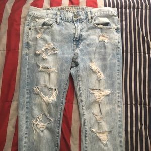 American Eagle Ripped Men’s Jeans